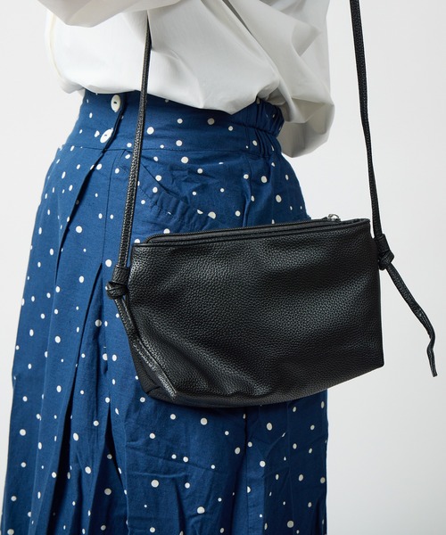 salle de bal（サルデバル）の「エコレザー ミニ ショルダーバッグ SDI 622 08812347（ショルダーバッグ・レディース・グレイッシュベージュ/グレー/ラベンダー/シルバー/ブラック・FREE）」の16枚目の写真