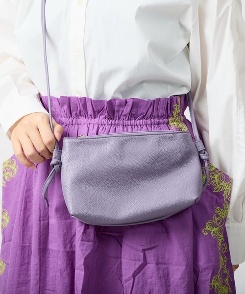 salle de bal（サルデバル）の「エコレザー ミニ ショルダーバッグ SDI 622 08812347（ショルダーバッグ・レディース・グレイッシュベージュ/グレー/ラベンダー/シルバー/ブラック・FREE）」の17枚目の写真