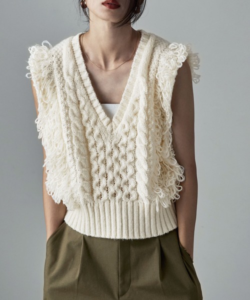 etoll.（エトル）の「フリンジバルキーケーブルニットベスト（ニット