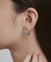 【 金属アレルギー対応 】 ダブルライン ツイストフープピアス サージカルステンレス (両耳用)