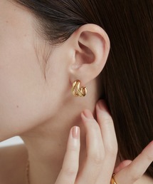 【 金属アレルギー対応 】 ダブルライン ツイストフープピアス サージカルステンレス (両耳用)