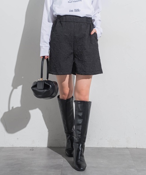 VICKY(ビッキー)の「ふくれジャガードショートパンツ≪手洗い可能≫(その他パンツ・レディース・オフホワイト/ブラック/ベージュ/グリーン・M)」の3枚目の写真
