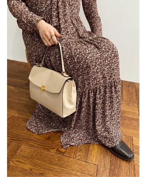 Mila Owen スクエアハンド＆ショルダーバッグ　新品 Amazon | [ミラオーウェン] ワイドスクエアハンド&ショルダー