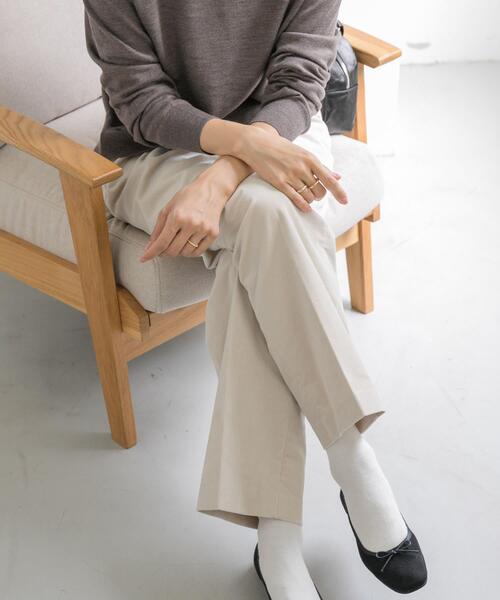 URBAN RESEARCH DOORS(アーバンリサーチドアーズ)の「『UR TECH』コーデュロイトラウザーパンツ(その他パンツ・レディース・ブラック系その他/カーキ/アイボリー・MEDIUM/SMALL)」の10枚目の写真