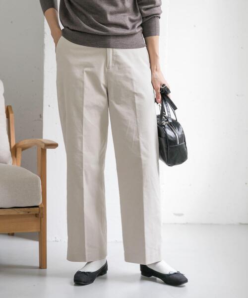 URBAN RESEARCH DOORS(アーバンリサーチドアーズ)の「『UR TECH』コーデュロイトラウザーパンツ(その他パンツ・レディース・ブラック系その他/カーキ/アイボリー・MEDIUM/SMALL)」の15枚目の写真
