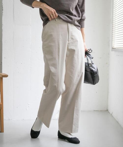 URBAN RESEARCH DOORS(アーバンリサーチドアーズ)の「『UR TECH』コーデュロイトラウザーパンツ(その他パンツ・レディース・ブラック系その他/カーキ/アイボリー・MEDIUM/SMALL)」の17枚目の写真