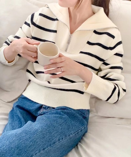 by LEGNA(バイレグナ)の「フロントのジッパーデザインがアクセント。ボーダー柄セーラーカラーニット(ニット/セーター・レディース・ホワイト×ブラック/ホワイト×レッド/ホワイト×ブルー/ネイビー×ホワイト・FREE)」の1枚目の写真