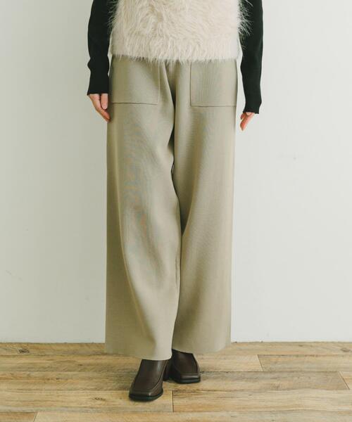 ITEMS URBANRESEARCH（アイテムズ アーバンリサーチ）の「ミラノリブニットパンツ（その他パンツ・レディース・ブラック/ブラウン/ベージュ・FREE）」の3枚目の写真