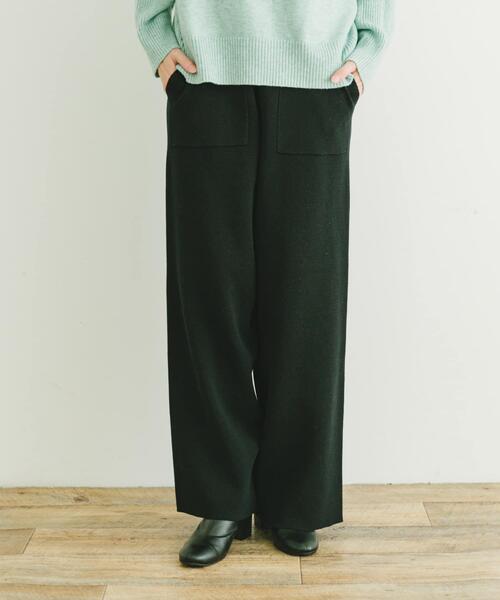 ITEMS URBANRESEARCH（アイテムズ アーバンリサーチ）の「ミラノリブニットパンツ（その他パンツ・レディース・ブラック/ブラウン/ベージュ・FREE）」の4枚目の写真