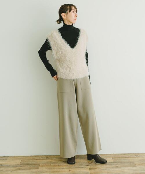 ITEMS URBANRESEARCH（アイテムズ アーバンリサーチ）の「ミラノリブニットパンツ（その他パンツ・レディース・ブラック/ブラウン/ベージュ・FREE）」の13枚目の写真