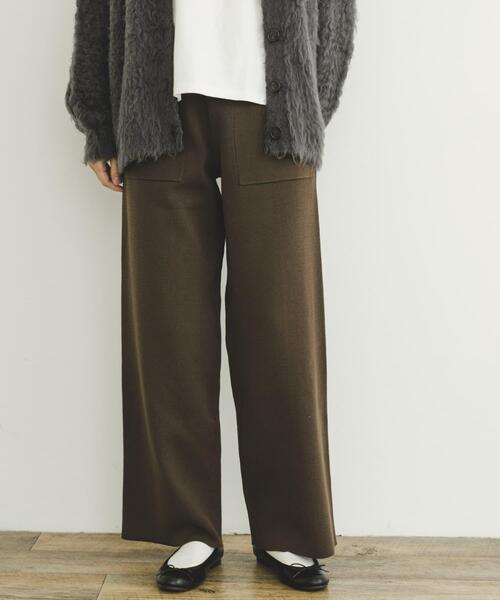 ITEMS URBANRESEARCH（アイテムズ アーバンリサーチ）の「ミラノリブニットパンツ（その他パンツ・レディース・ブラック/ブラウン/ベージュ・FREE）」の21枚目の写真