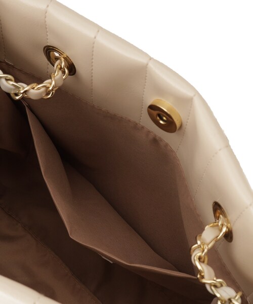 OPAQUE.CLIP(オペークドットクリップ)の「◆ストライプキルトチェーンショルダーバッグ(ショルダーバッグ・レディース・アイボリー/ブラック/ボルドー・00)」の20枚目の写真