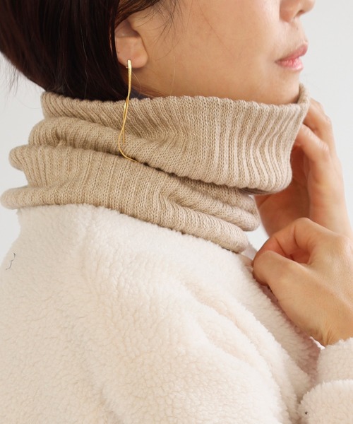 ciel serein（シエルスラン）の「肌側シルク＆表側コットン二重編み ネックウォーマー（ネックウォーマー/スヌード・レディース・インディゴブルー/ベージュ系/ブラウン/杢グレー/チャコール/ベージュ・FREE）」の5枚目の写真