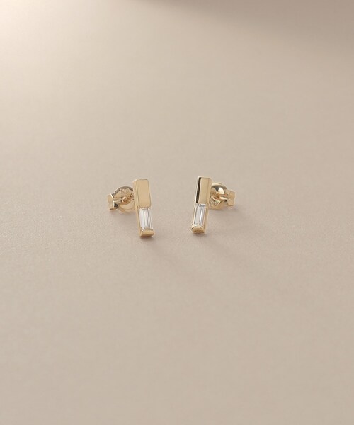 K10ダイヤモンド バケットカットレクタングル スタッドピアス（ピアス（両耳用））｜COCOSHNIK（ココシュニック）