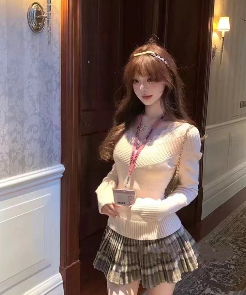LAC-VERT(ラック・ヴェール)の「切替プリーツミニスカ(スカート・レディース・その他1/ブラック/アイボリー/グレー/ブラウン・MEDIUM/LARGE)」の16枚目の写真