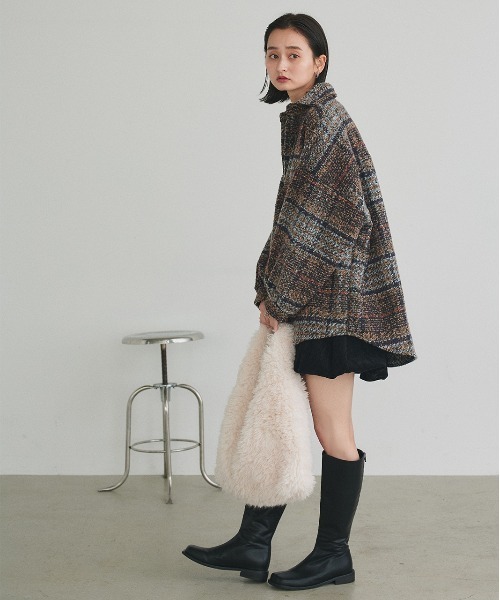 ad thie(アドティエ)の「ビッグシルエット チェックジャケット(シャツ/ブラウス・レディース・グレー/ピンク/ブラウン/ネイビー・FREE)」の6枚目の写真