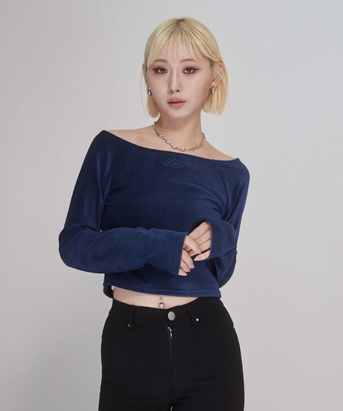 ENVYM(アンビー)の「ラグランベロアトップス(Tシャツ/カットソー・レディース・ブラック/ブラウン/ブルー・FREE)」の13枚目の写真