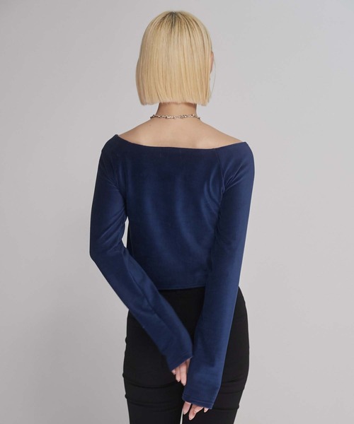 ENVYM(アンビー)の「ラグランベロアトップス(Tシャツ/カットソー・レディース・ブラック/ブラウン/ブルー・FREE)」の16枚目の写真