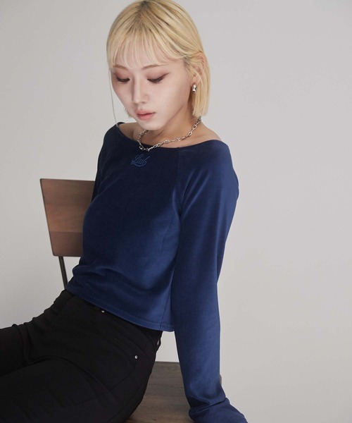 ENVYM(アンビー)の「ラグランベロアトップス(Tシャツ/カットソー・レディース・ブラック/ブラウン/ブルー・FREE)」の19枚目の写真