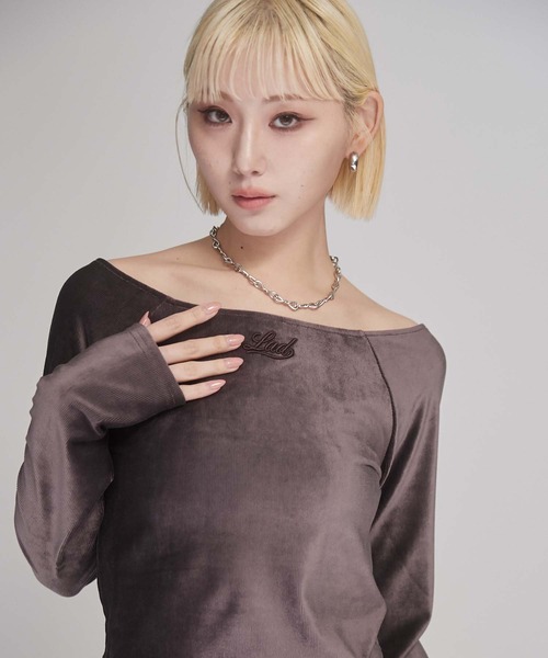 ENVYM(アンビー)の「ラグランベロアトップス(Tシャツ/カットソー・レディース・ブラック/ブラウン/ブルー・FREE)」の6枚目の写真