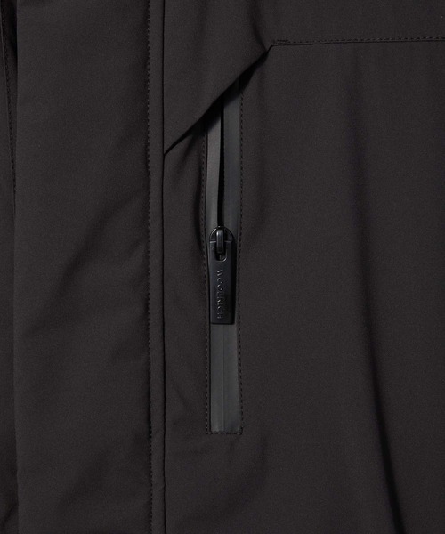 WOOLRICH（ウールリッチ）の「WOOLRICH MOUNTAIN STRETCH DOWN PARKA ウールリッチ マウンテンストレッチ ダウン パーカ（ダウンジャケット/コート・メンズ・ネイビー/ブラック・MEDIUM/SMALL/LARGE）」の8枚目の写真