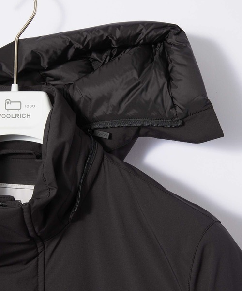 WOOLRICH（ウールリッチ）の「WOOLRICH MOUNTAIN STRETCH DOWN PARKA ウールリッチ マウンテンストレッチ ダウン パーカ（ダウンジャケット/コート・メンズ・ネイビー/ブラック・MEDIUM/SMALL/LARGE）」の12枚目の写真