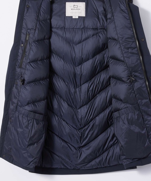 WOOLRICH（ウールリッチ）の「WOOLRICH MOUNTAIN STRETCH DOWN PARKA ウールリッチ マウンテンストレッチ ダウン パーカ（ダウンジャケット/コート・メンズ・ネイビー/ブラック・MEDIUM/SMALL/LARGE）」の14枚目の写真