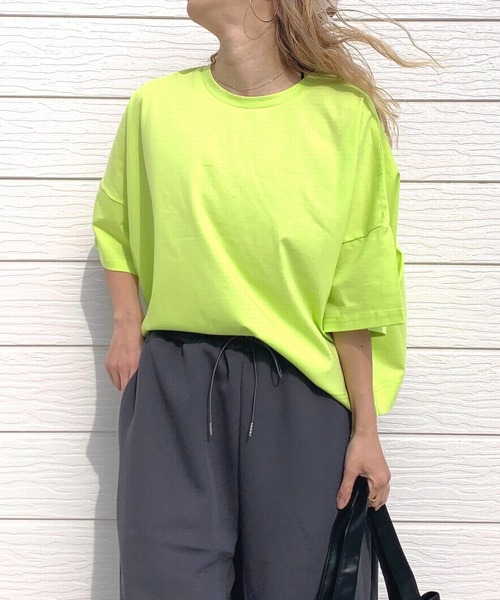 Q(キュー)の「ドライタッチコットンT(Tシャツ/カットソー・レディース・ライム/ホワイト/チャコールグレー・MEDIUM)」の7枚目の写真