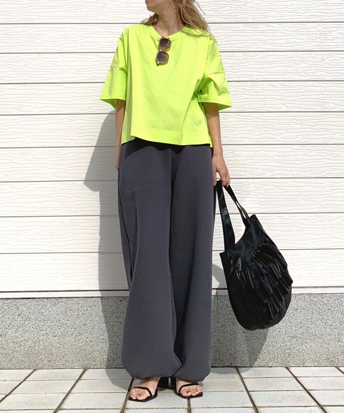 Q(キュー)の「ドライタッチコットンT(Tシャツ/カットソー・レディース・ライム/ホワイト/チャコールグレー・MEDIUM)」の19枚目の写真