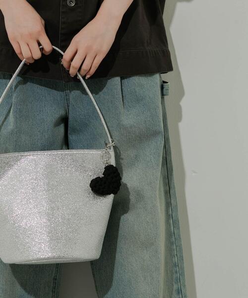 SMELLY（スメリー）の「モチーフキーチェーン（キーホルダー・レディース・アイボリー/レッド/ブラック/ミント/イエロー・-）」の7枚目の写真