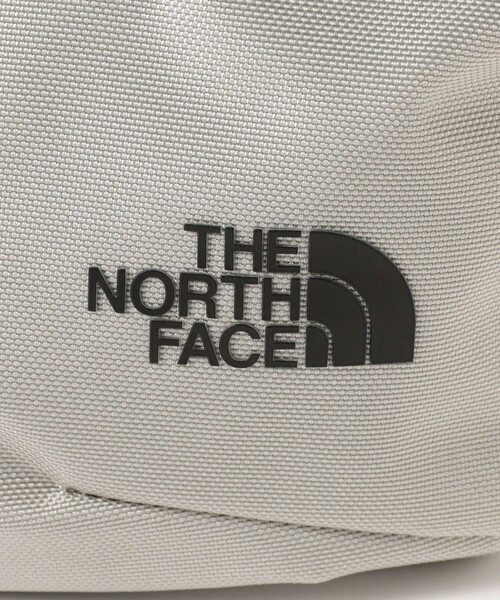 THE NORTH FACE(ザノースフェイス)の「THE NORTH FACE / ピレネーショルダー(ショルダーバッグ・メンズ・ブラック/オフホワイト・ONE SIZE)」の6枚目の写真
