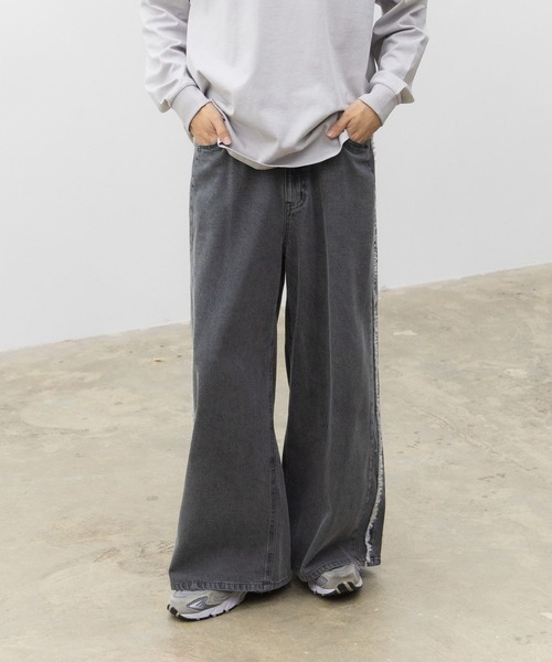 GLOBAL WORK(グローバルワーク)の「フリンジヒンヤリデニム/AND YUA ANY/291946(デニムパンツ・キッズ・グレー/ブルー・SMALL/MEDIUM/LARGE)」の16枚目の写真