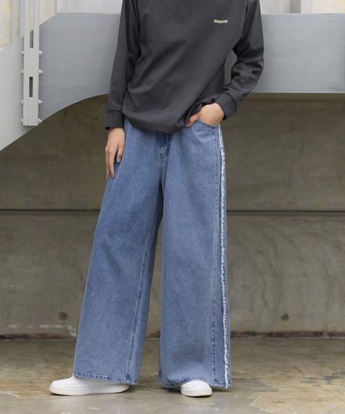 GLOBAL WORK(グローバルワーク)の「フリンジヒンヤリデニム/AND YUA ANY/291946(デニムパンツ・キッズ・グレー/ブルー・SMALL/MEDIUM/LARGE)」の3枚目の写真