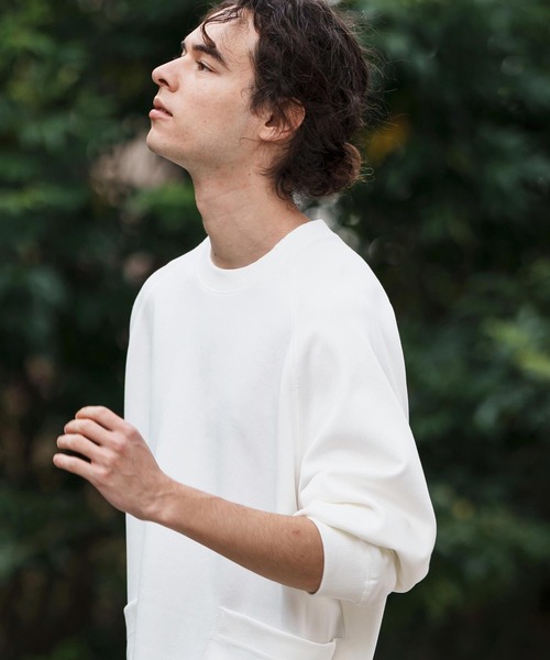 CAMBIO(カンビオ)の「mlt5082-サイドポケットクルーネックカットソー(Tシャツ/カットソー・メンズ・ホワイト/ブラック/グレイッシュベージュ・M/L/XL)」の4枚目の写真