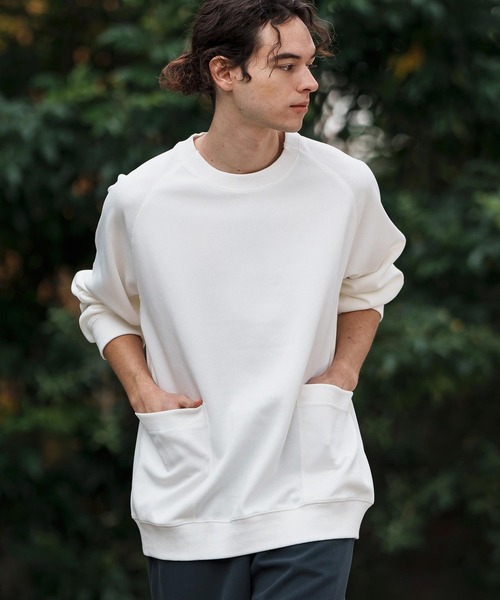 CAMBIO(カンビオ)の「mlt5082-サイドポケットクルーネックカットソー(Tシャツ/カットソー・メンズ・ホワイト/ブラック/グレイッシュベージュ・M/L/XL)」の5枚目の写真