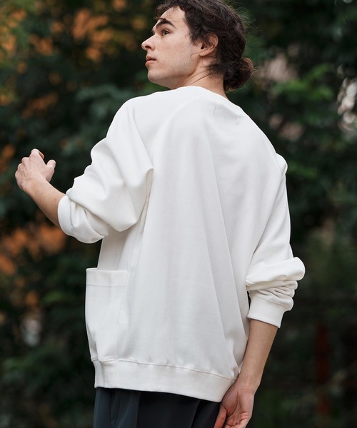 CAMBIO(カンビオ)の「mlt5082-サイドポケットクルーネックカットソー(Tシャツ/カットソー・メンズ・ホワイト/ブラック/グレイッシュベージュ・M/L/XL)」の6枚目の写真