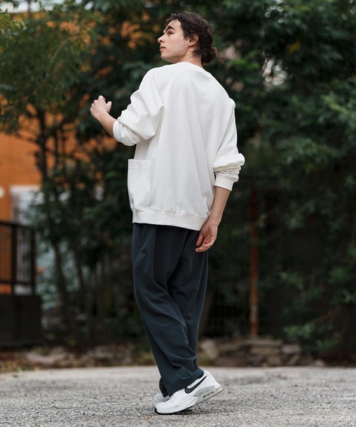 CAMBIO(カンビオ)の「mlt5082-サイドポケットクルーネックカットソー(Tシャツ/カットソー・メンズ・ホワイト/ブラック/グレイッシュベージュ・M/L/XL)」の9枚目の写真