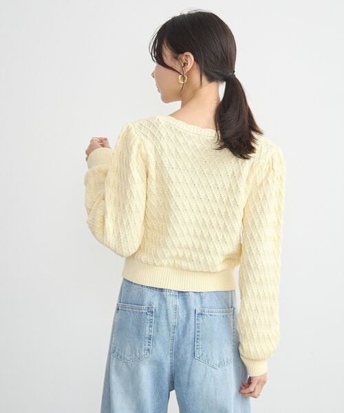 earth music&ecology（アースミュージックアンドエコロジー）の「フラワー刺繍カーディガン（カーディガン/ボレロ・レディース・イエロー/アイボリー/サックスブルー・FREE）」の13枚目の写真