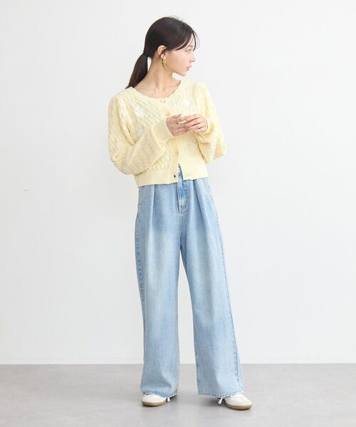 earth music&ecology（アースミュージックアンドエコロジー）の「フラワー刺繍カーディガン（カーディガン/ボレロ・レディース・イエロー/アイボリー/サックスブルー・FREE）」の14枚目の写真