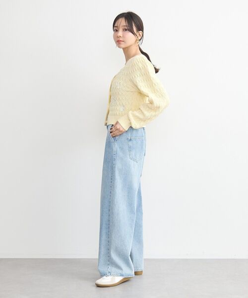 earth music&ecology（アースミュージックアンドエコロジー）の「フラワー刺繍カーディガン（カーディガン/ボレロ・レディース・イエロー/アイボリー/サックスブルー・FREE）」の15枚目の写真