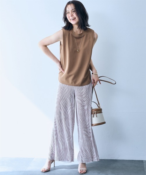 SMILE LAND（スマイルランド）の「プリーツ風プリントワイドストレートパンツ＜大きいサイズ有＞【OtonaSMILE】（その他パンツ・レディース・ベージュ系・5L/4L/3L/LL/M）」の5枚目の写真