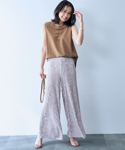 SMILE LAND（スマイルランド）の「プリーツ風プリントワイドストレートパンツ＜大きいサイズ有＞【OtonaSMILE】（その他パンツ・レディース・ベージュ系・5L/4L/3L/LL/M）」の14枚目の写真