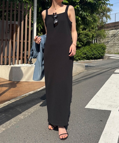 COLLAGE GALLARDAGALANTE(コラージュガリャルダガランテ)の「リブキャミワンピース/WEB限定カラー・サイズ展開/新色追加(ワンピース・レディース・ダークブラウン/サックスブルー/ブラック/ベージュ・FREE/TM)」の11枚目の写真