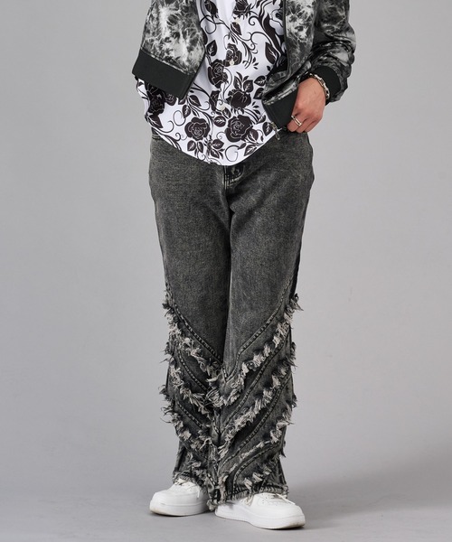 REGIEVO(レジエボ)の「フリンジフレアデニムパンツ(デニムパンツ・メンズ・ブラック/インディゴブルー・LARGE/MEDIUM)」の6枚目の写真