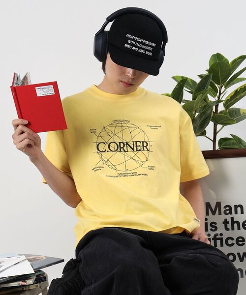 FFEIN（フェイン）】サークルアート線画プリントTシャツ / 男女