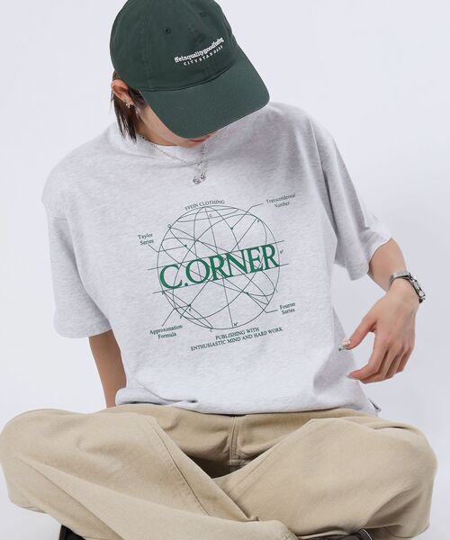 FFEIN(フェイン)の「【FFEIN(フェイン)】サークルアート線画プリントTシャツツ/ Tシャツ クルーネック 半袖 プリント サークルロゴ(Tシャツ/カットソー・メンズ・ブラック/ホワイト/ブラウン/イエロー/ネイビー/アッシュグレー/ライトブルー・SMALL/MEDIUM/LARGE)」の12枚目の写真
