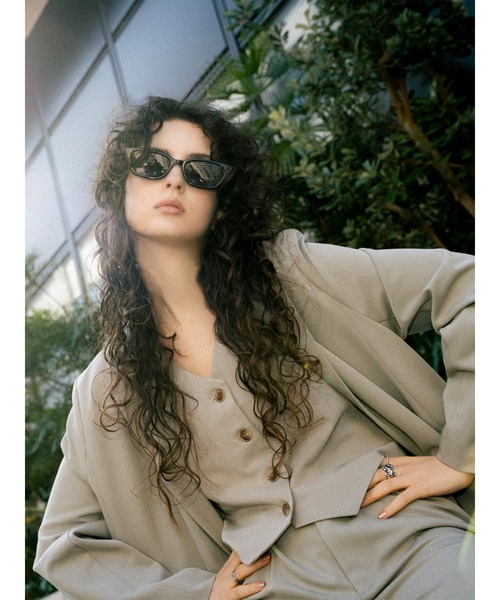 EGOIST（エゴイスト）の「ダブルブレストジャケット（セットアップ・レディース・ベージュ/ブラック/グレー・FREE）」の6枚目の写真