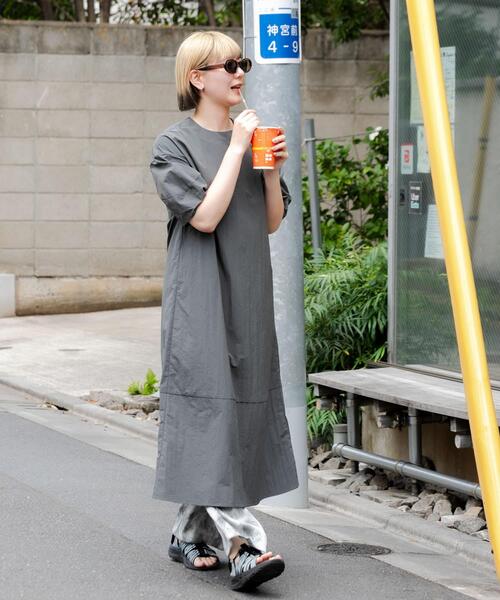 EKAL(エカル)の「『撥水/UVカット/UR TECH』 ナイロンタッサーワンピース(ワンピース・レディース・ネイビー/グレー/ブルー/ベージュ系その他/ブラウン・ONE)」の12枚目の写真