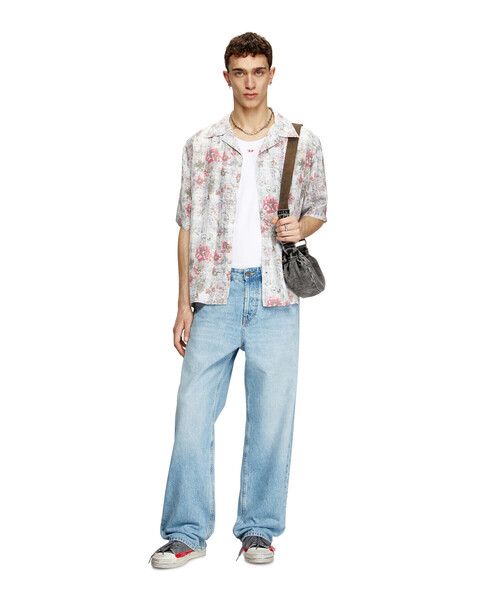 DIESEL（ディーゼル）の「メンズ 半袖シャツ S-LEYS（シャツ/ブラウス・メンズ・ホワイト系その他・44/48/46/50/52/54）」の3枚目の写真