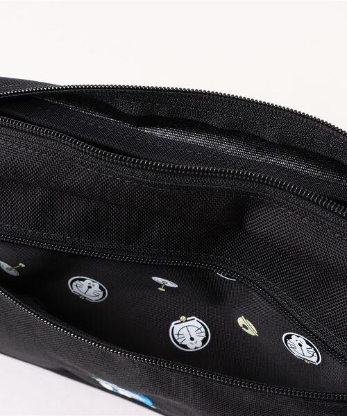 Manhattan Portage（マンハッタンポーテージ）の「Manhattan Portage/マンハッタンポーテージ ショルダーバック "ドラえもん" JOGGER JPN VER 2 DORAEMON 25 MP1404L2DORA25（ショルダーバッグ・メンズ・ブラック・FREE）」の20枚目の写真